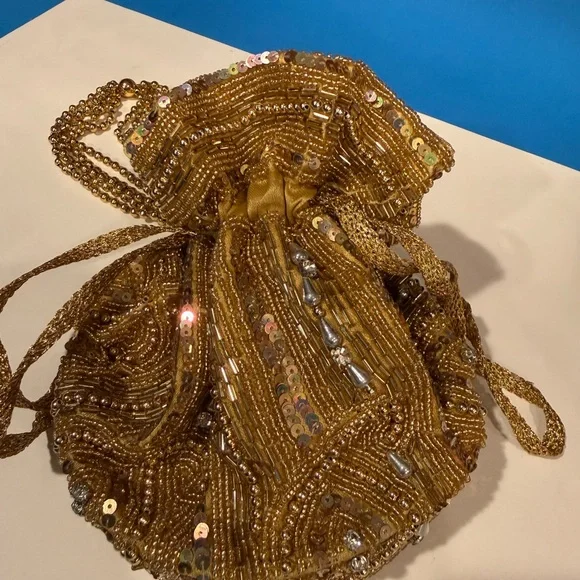 Hand Crafted Gold Beaded Clutch - Picture 5 of 13